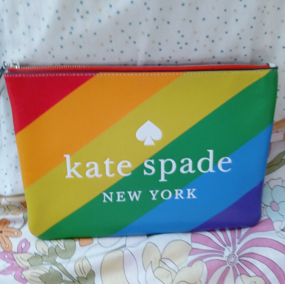 🌈Rainbow Kate Spade Pouch - Bright and Cheerful❗🌈